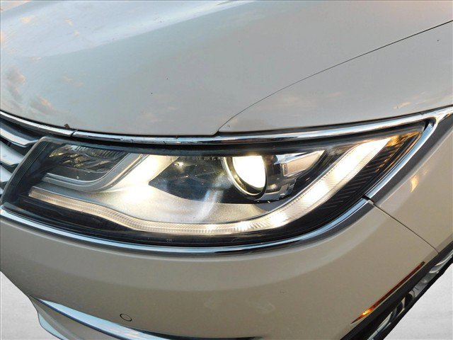 Used 2018 Lincoln MKC Reserve FWD image 7