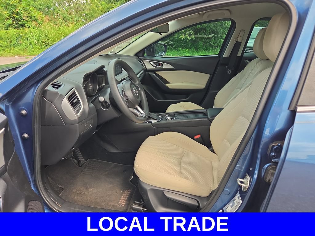 Used 2018 MAZDA MAZDA3 Sport w/ Preferred Equipment Package FWD image 14
