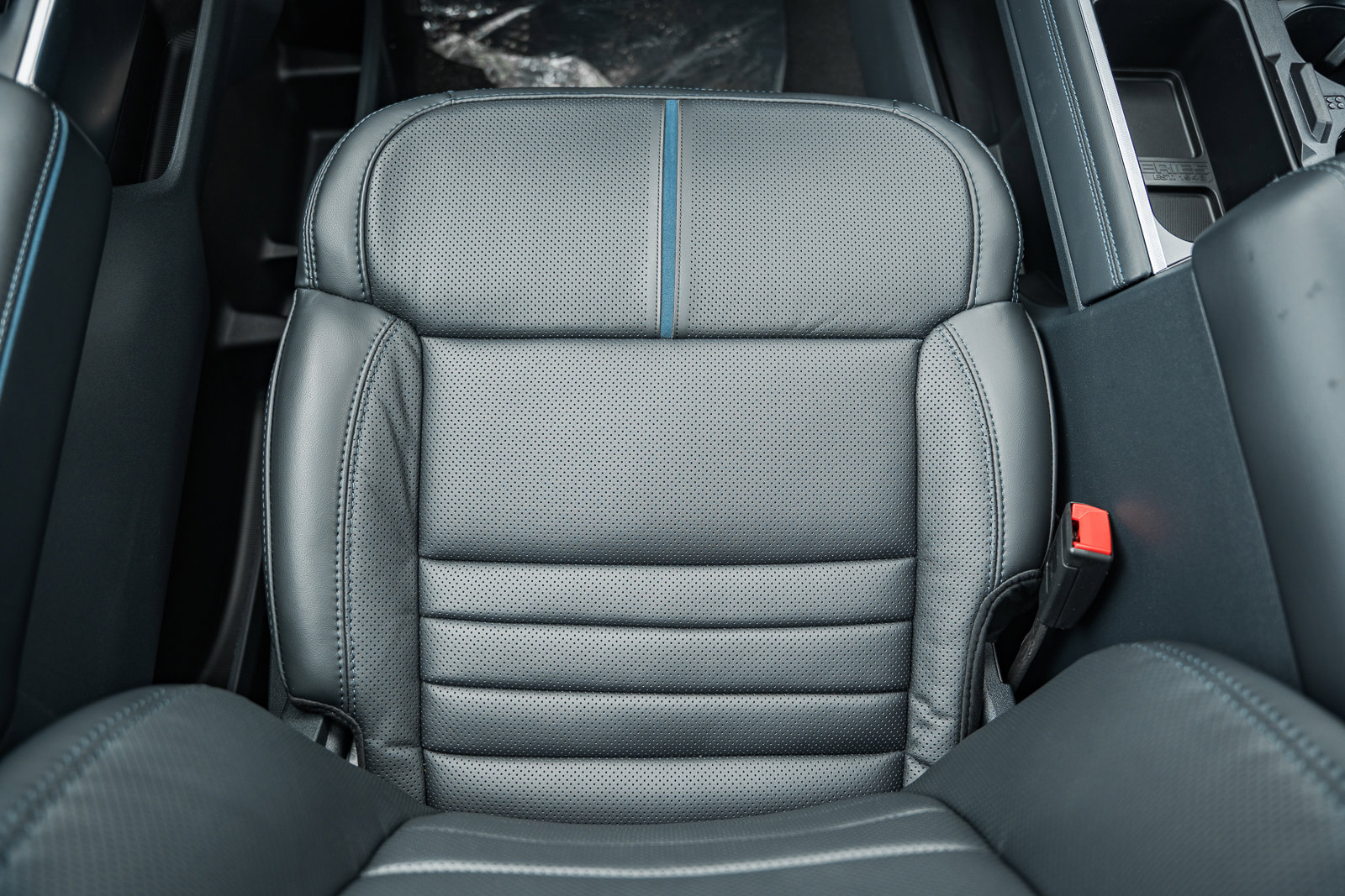 New 2026 Ford F250 Platinum image 41