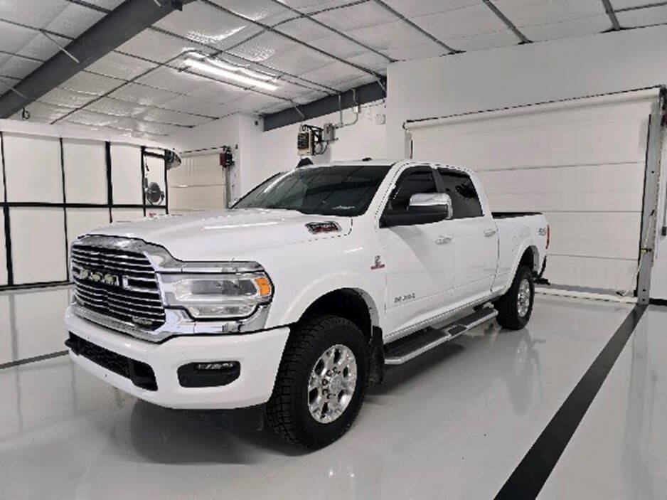 Used 2022 RAM 2500 Laramie AWD/4WD image 3