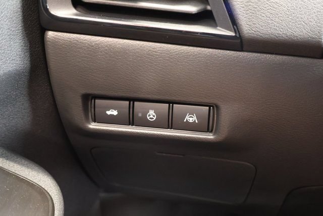 New 2026 Nissan Sentra SR w/ SR Premium Package FWD image 28