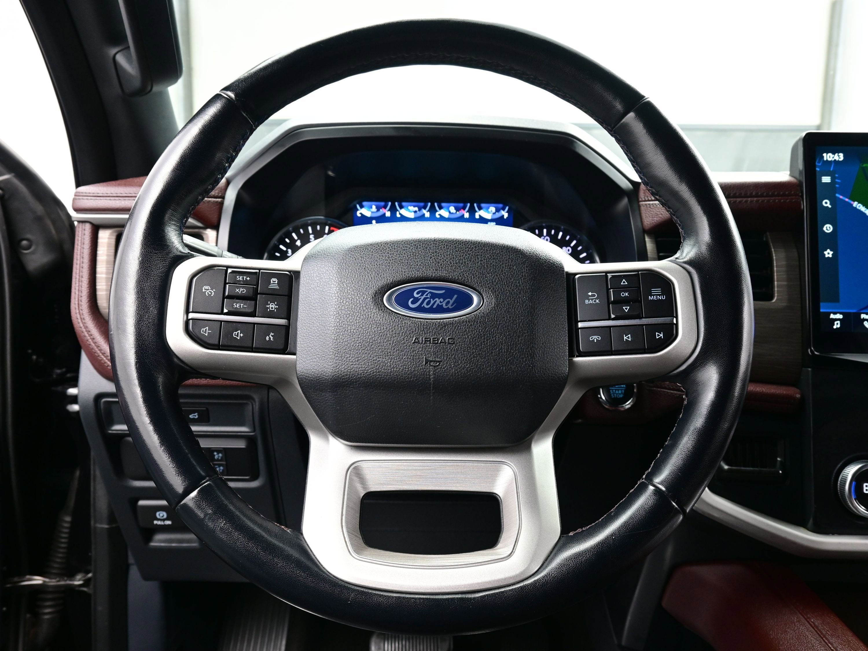 Used 2022 Ford Expedition Max Limited image 27