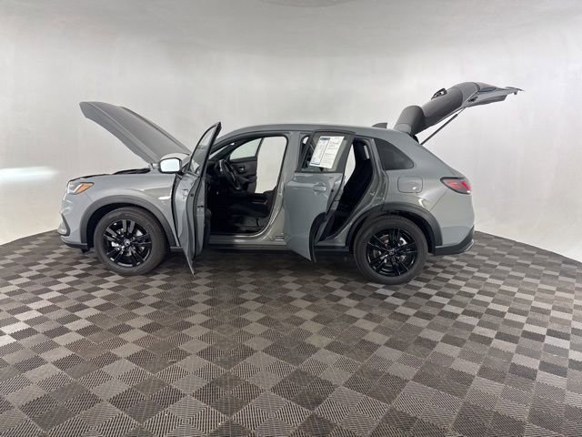 Certified 2026 Honda HR-V Sport image 12