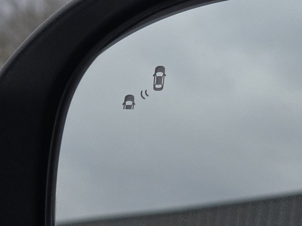 Used 2022 Kia Telluride EX w/ EX Premium Package image 9