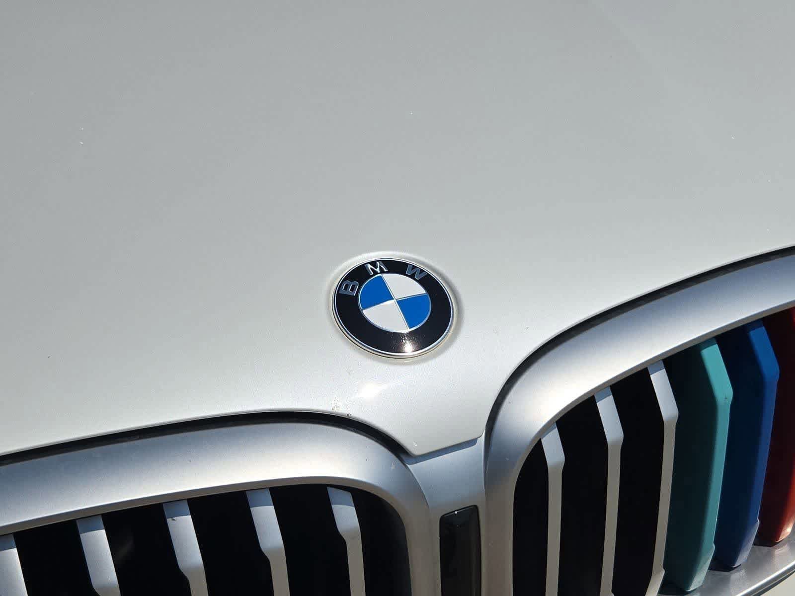 Used 2022 BMW X3 sDrive30i w/ M Sport Package 2 RWD image 10