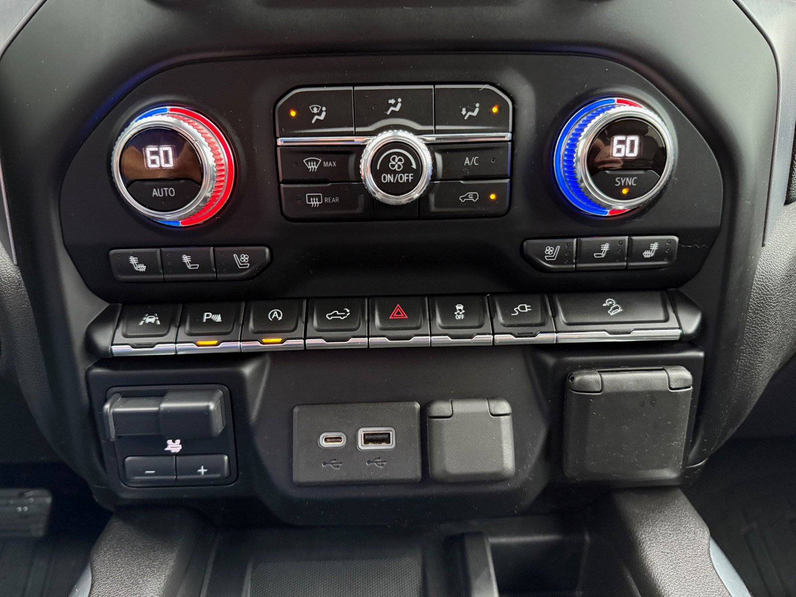 Used 2020 GMC Sierra 1500 SLT image 26