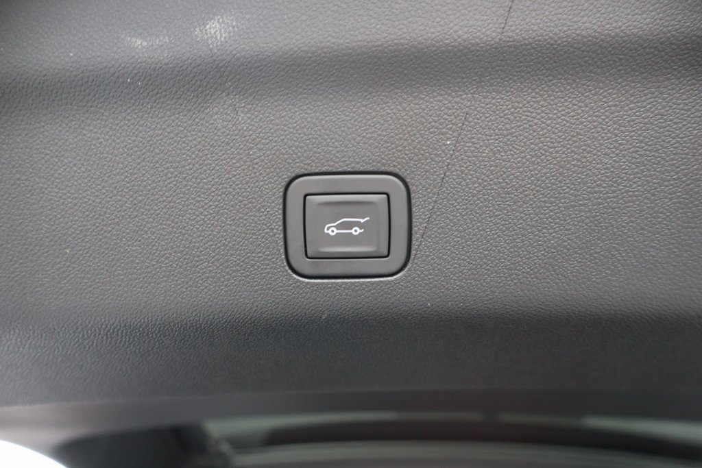 New 2025 Chevrolet Suburban LT w/ Advanced Technology Package image 26