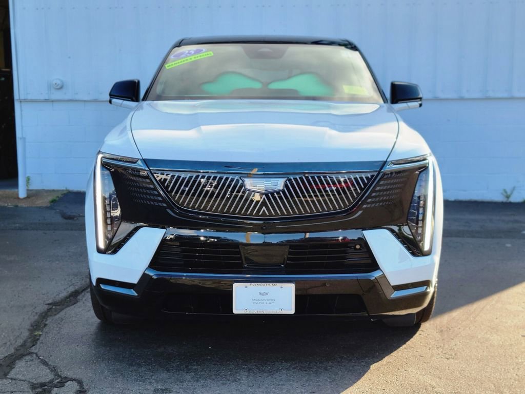 Used 2025 Cadillac Escalade IQ Sport 2 image 8
