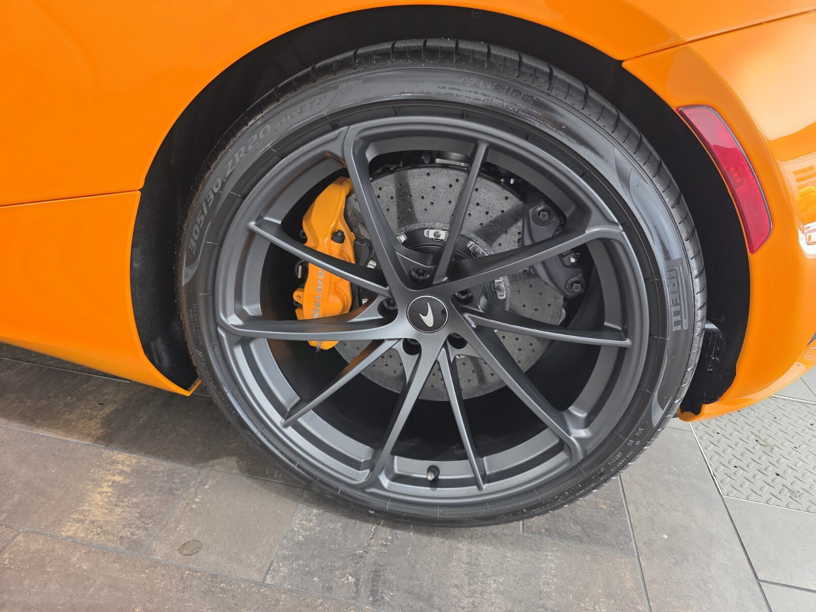 New 2027 McLaren 750S Spider RWD image 10