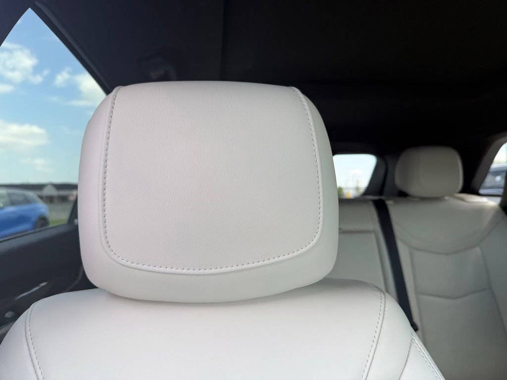 Certified 2023 Cadillac XT5 Sportv AWD/4WD image 33
