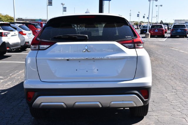 Used 2024 Mitsubishi Eclipse Cross SE AWD/4WD image 6