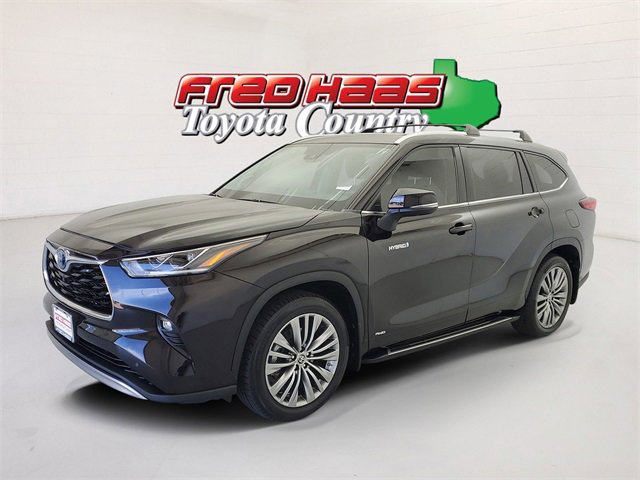 Used 2020 Toyota Highlander Limited Platinum image 1