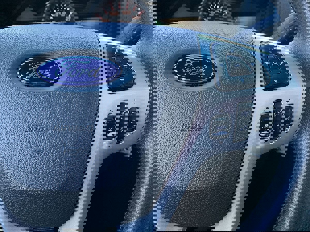 Used 2014 Ford Explorer XLT w/ Equipment Group 201A image 20