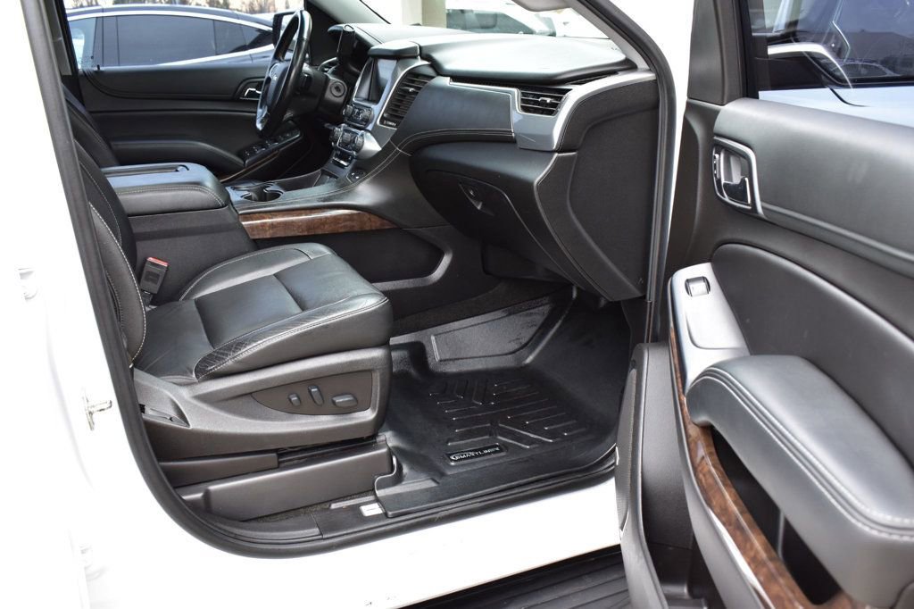 Used 2018 Chevrolet Suburban LT image 21