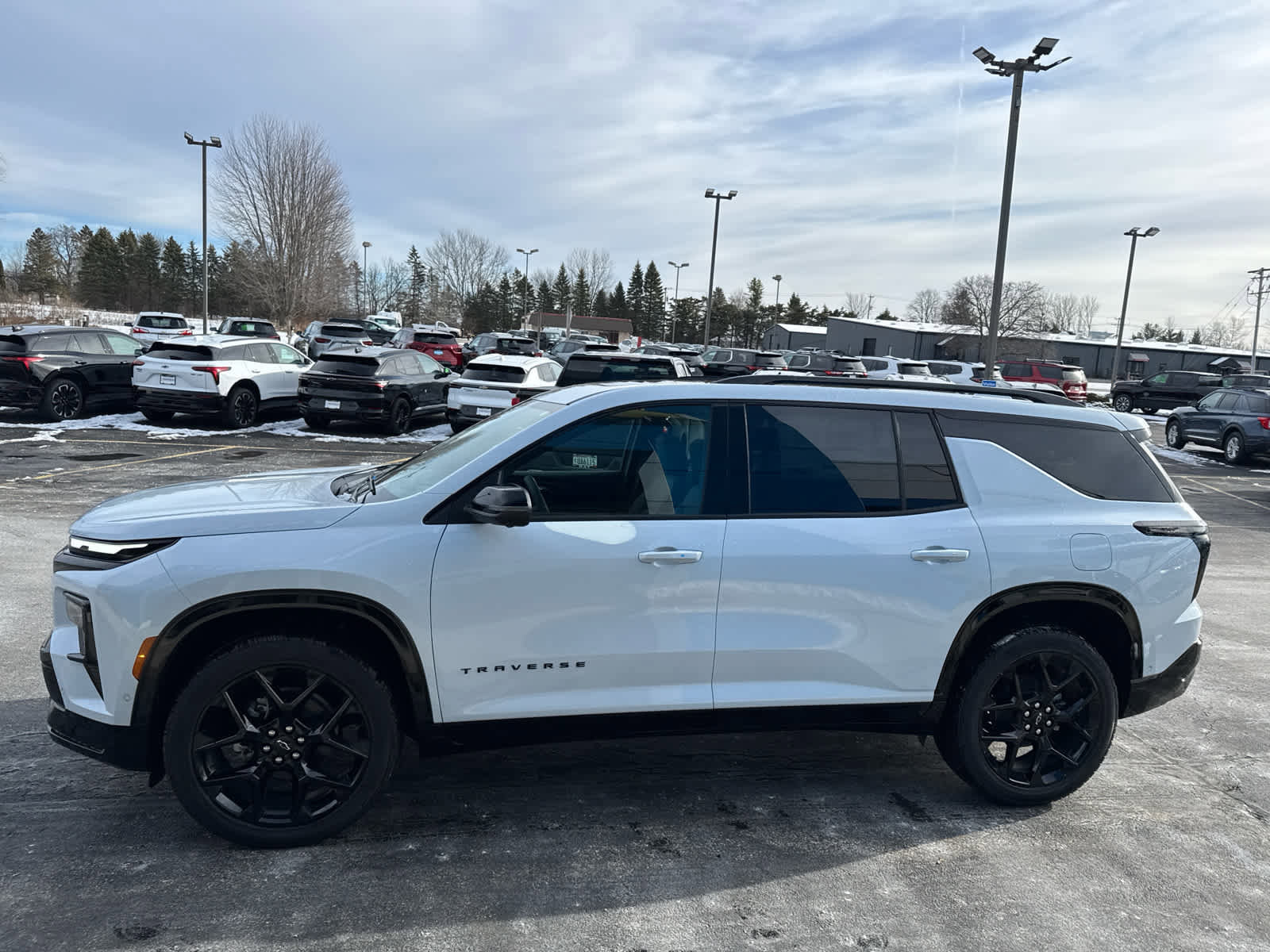 New 2026 Chevrolet Traverse RS w/ LPO, Floor Liner Package image 11