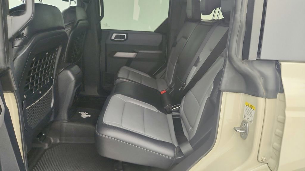 Used 2022 Ford Bronco Everglades image 26