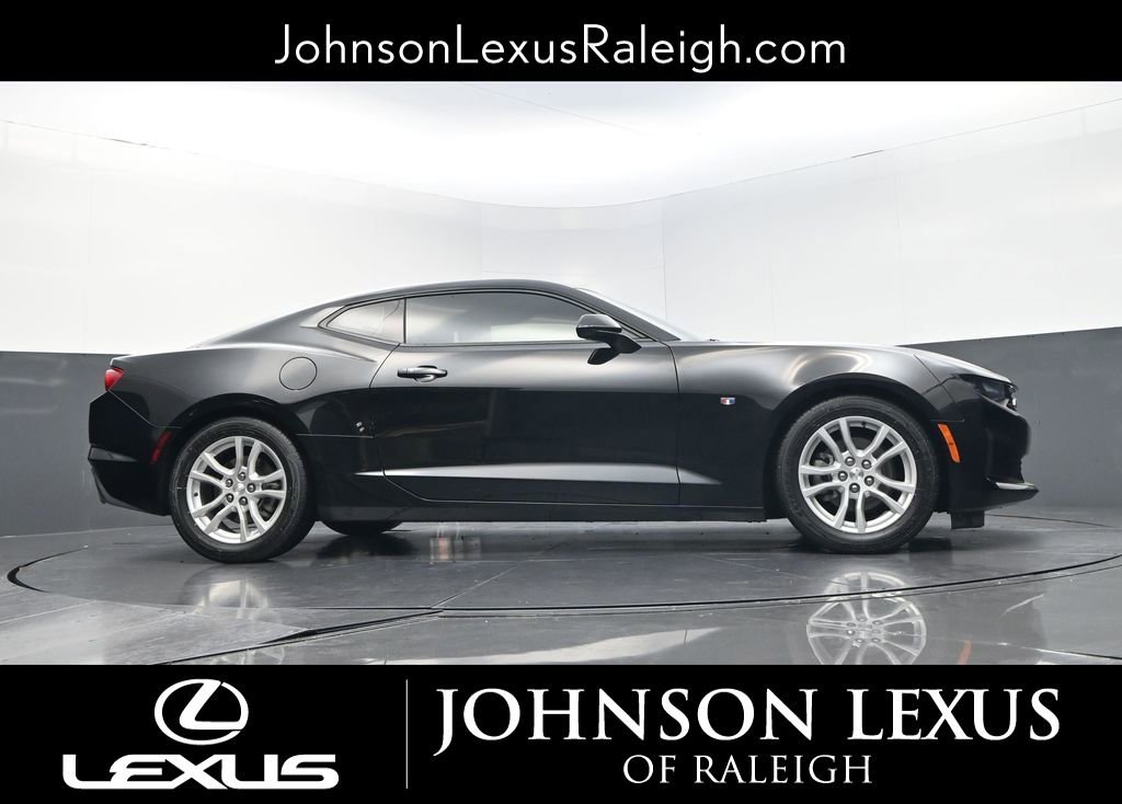 Used 2022 Chevrolet Camaro LS image 21