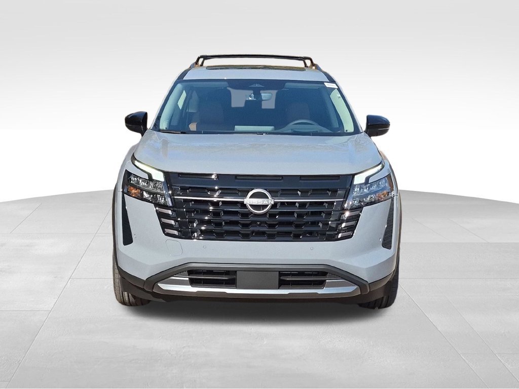 New 2026 Nissan Pathfinder Platinum AWD/4WD image 8