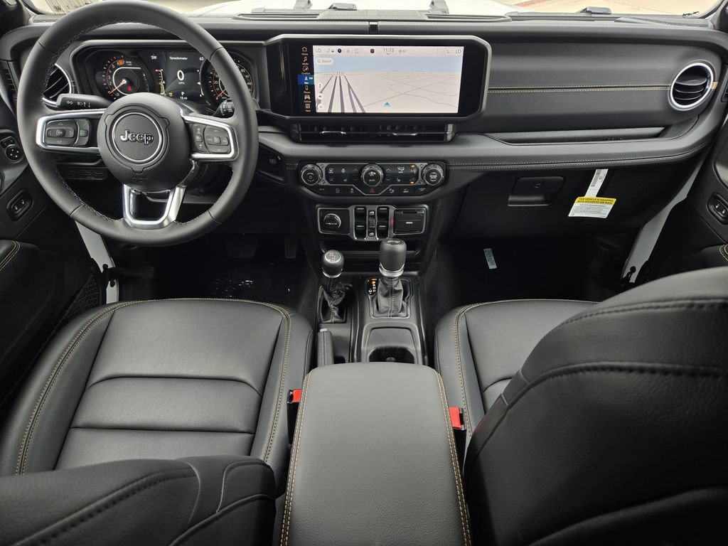New 2026 Jeep Wrangler Unlimited Sahara AWD/4WD image 15