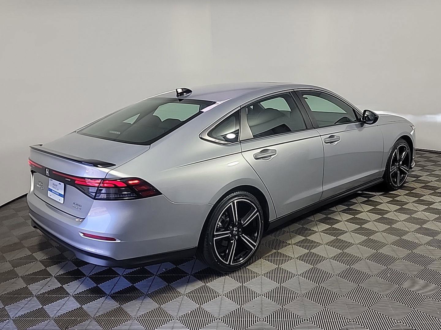 Certified 2025 Honda Accord Sport image 4