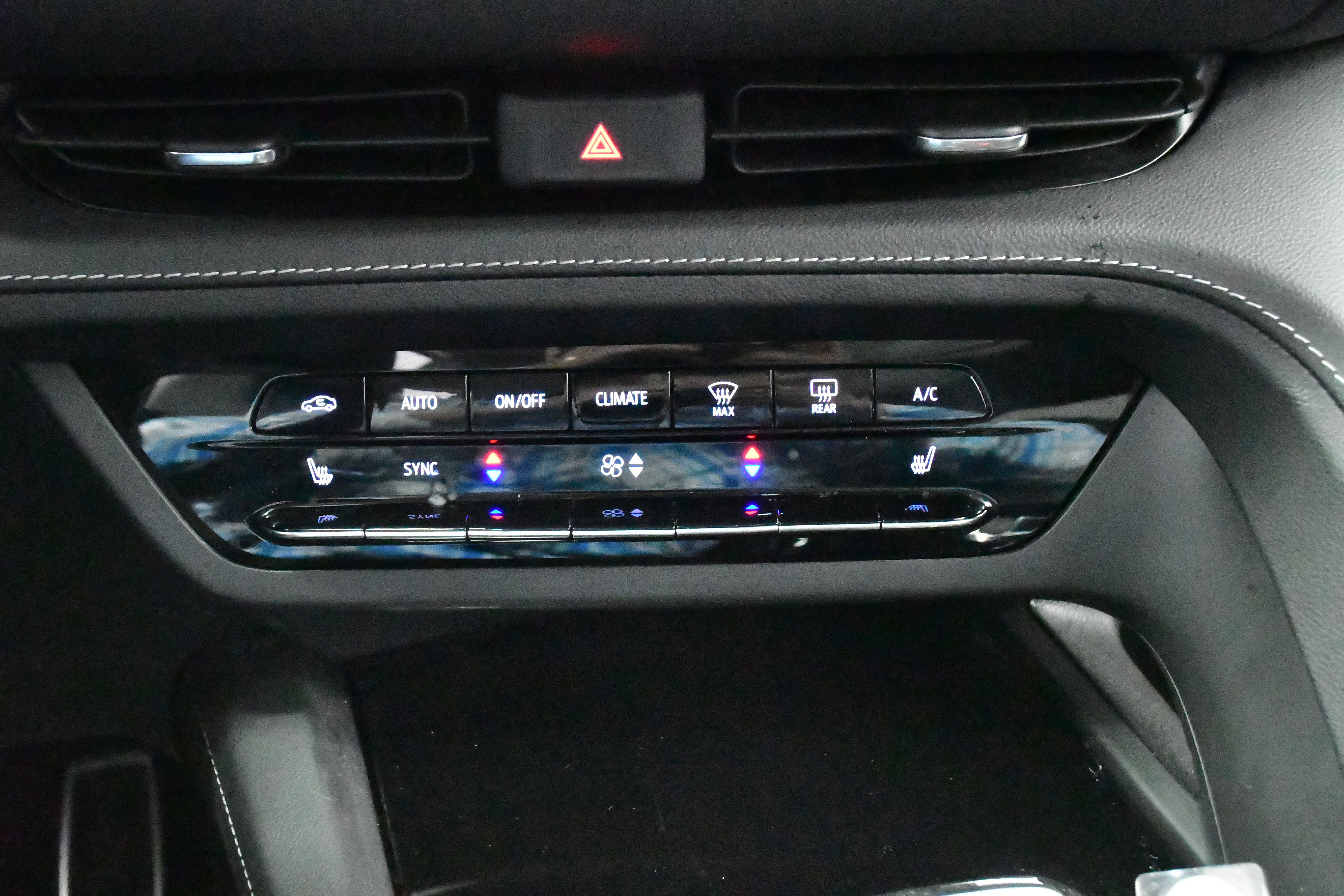 Used 2023 Buick Envision Essence w/ Sport Touring Package image 66