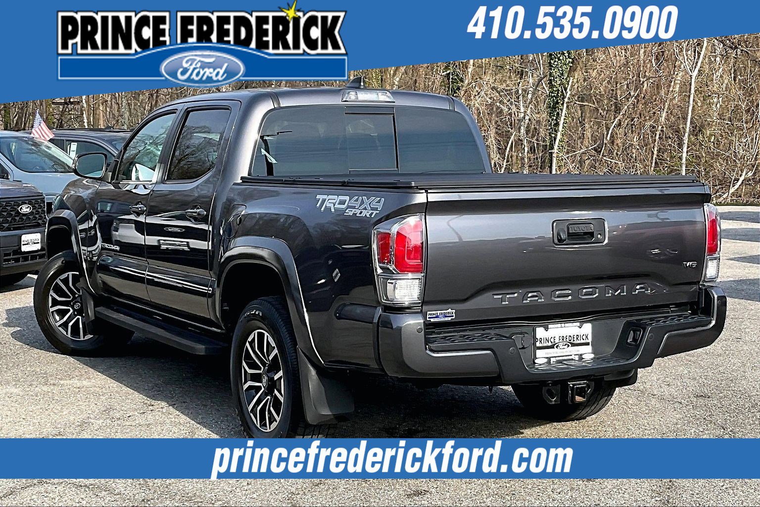 Used 2022 Toyota Tacoma TRD Sport w/ Technology Package image 12