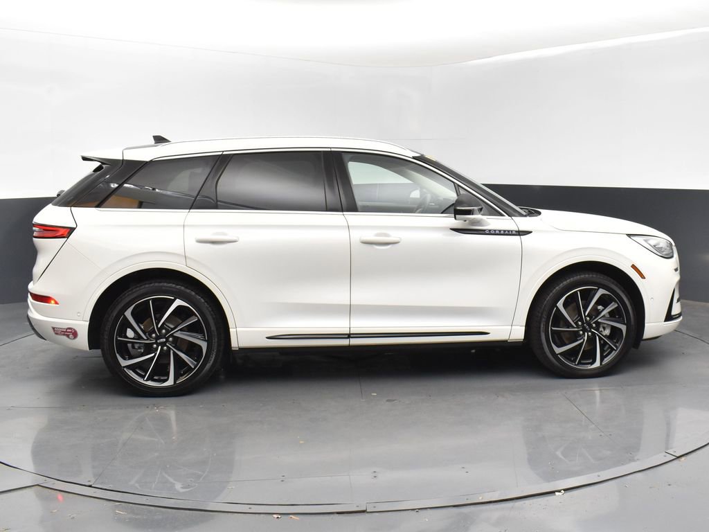 Used 2024 Lincoln Corsair Grand Touring w/ Equipment Group 302A image 8