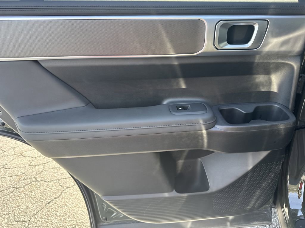 Used 2025 Hyundai Santa Fe SEL image 21