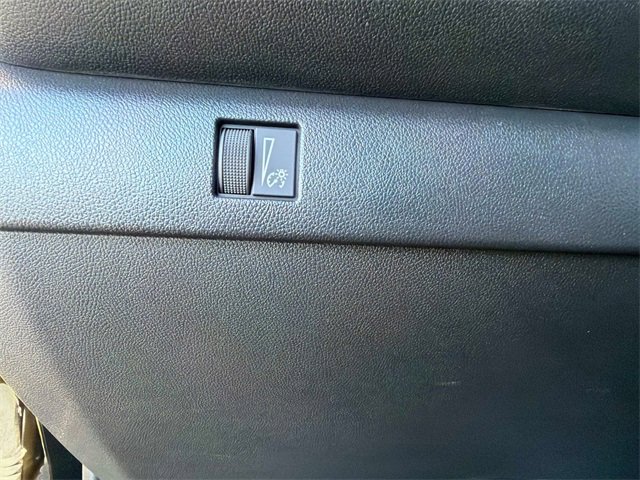 Used 2025 Chevrolet Colorado W/T w/ WT Custom Package image 30