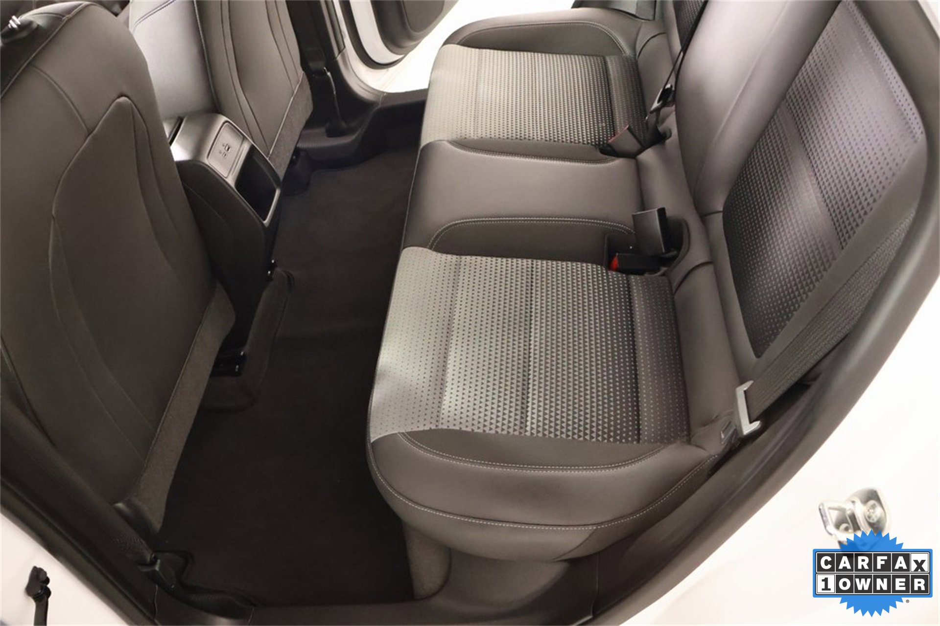 Used 2025 Chevrolet Trax LT w/ LT Convenience Package image 12