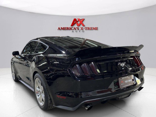 Used 2016 Ford Mustang Premium image 4