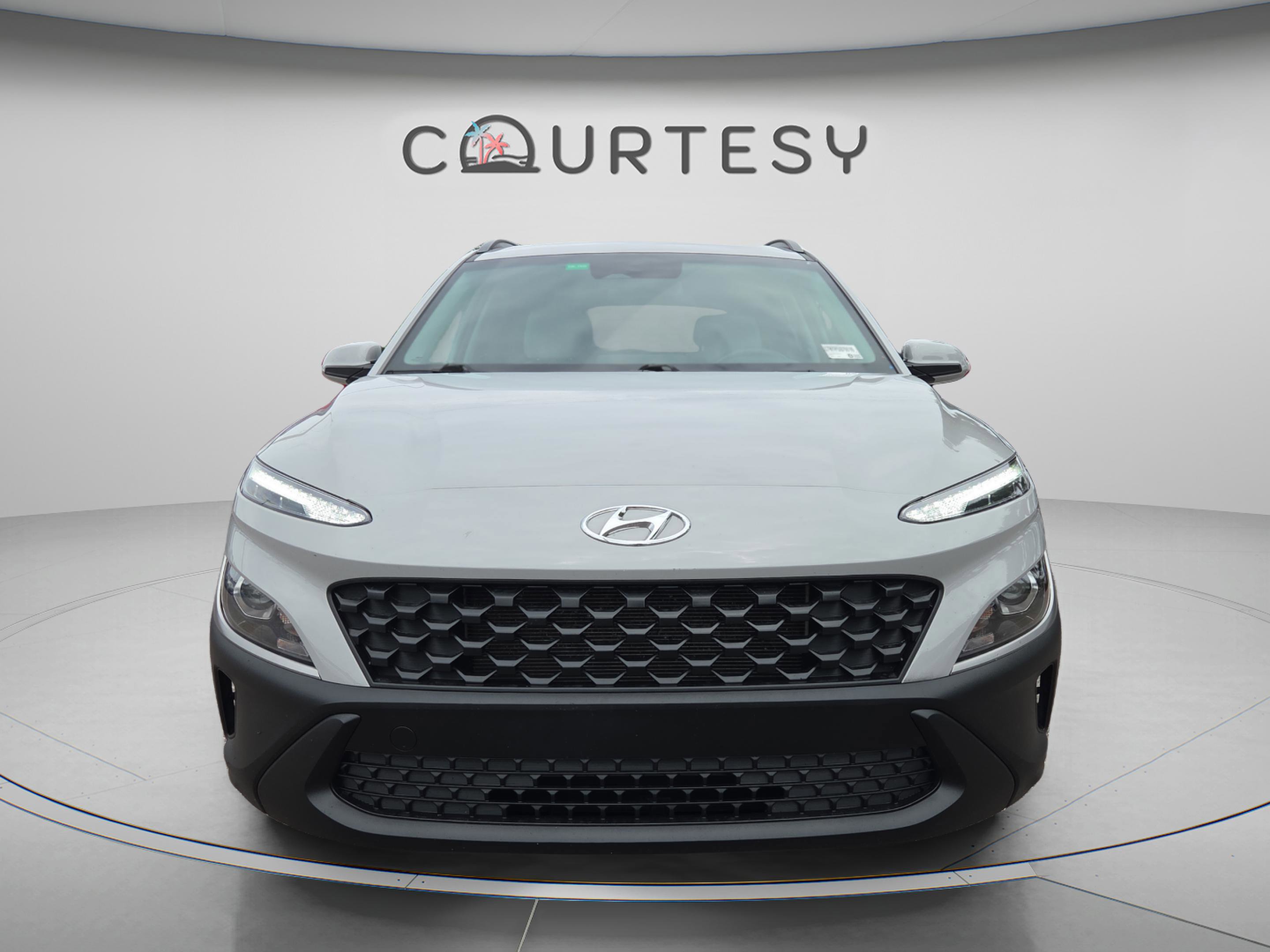 Used 2023 Hyundai Kona SEL FWD image 8