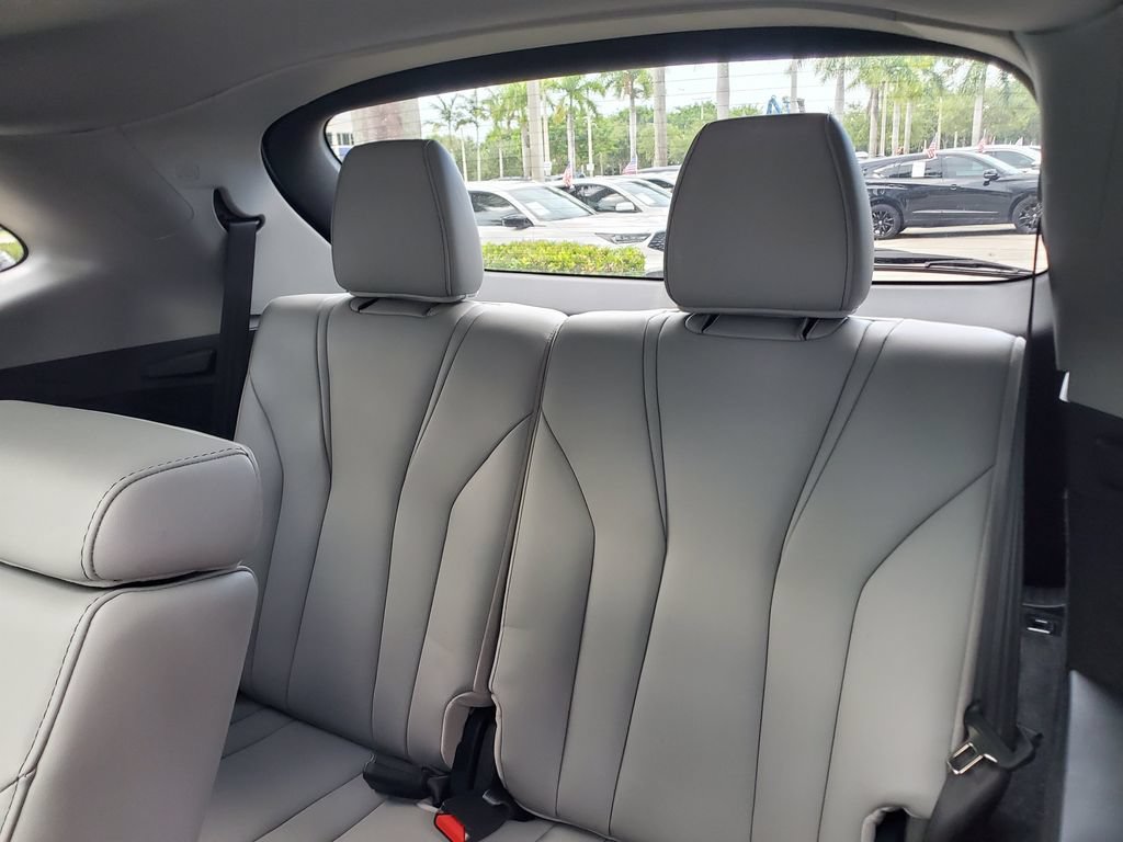Used 2024 Acura MDX FWD w/ Technology Package image 14