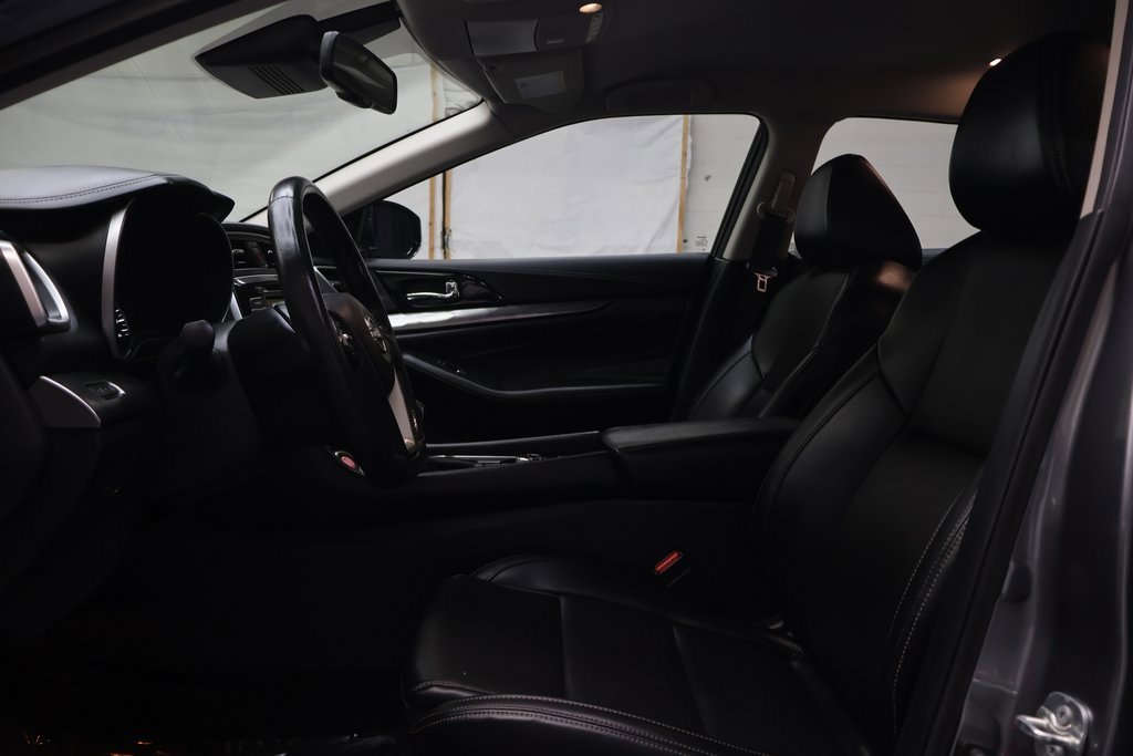 Used 2023 Nissan Maxima SV w/ Floor Mat Group image 17