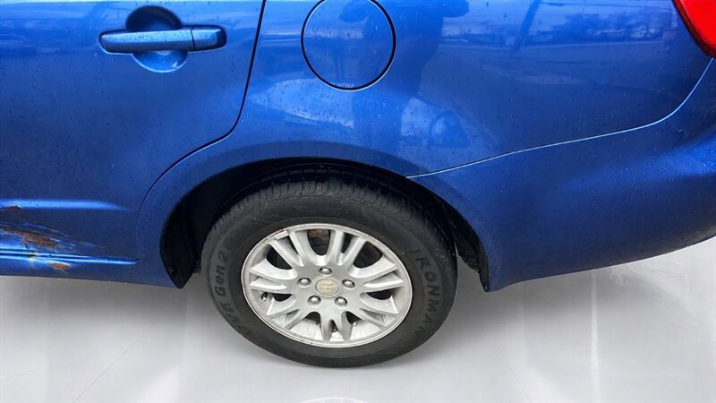 Used 2012 Suzuki SX4 LE FWD image 10