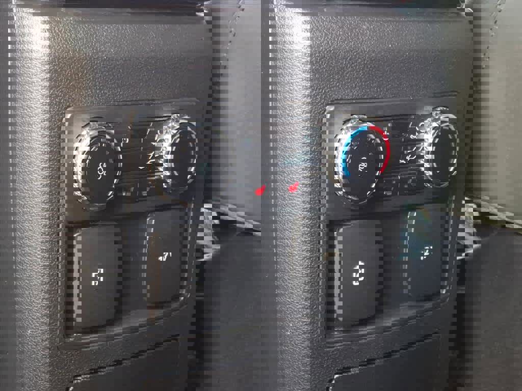 Used 2022 Ford Explorer Timberline image 21