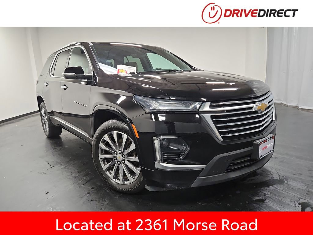 Used 2023 Chevrolet Traverse Premier w/ LPO, Cargo Package image 1
