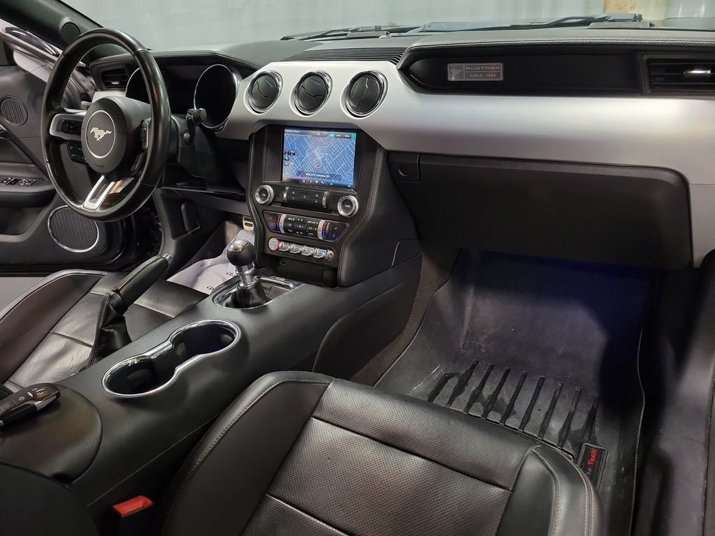 Used 2015 Ford Mustang GT Premium RWD image 28