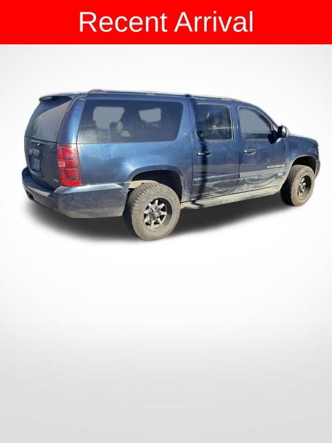 Used 2007 Chevrolet Suburban LT AWD/4WD image 2