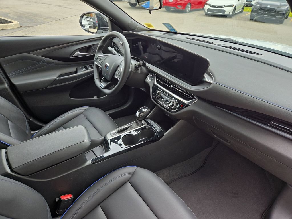 Used 2024 Buick Envista Sport Touring FWD image 26