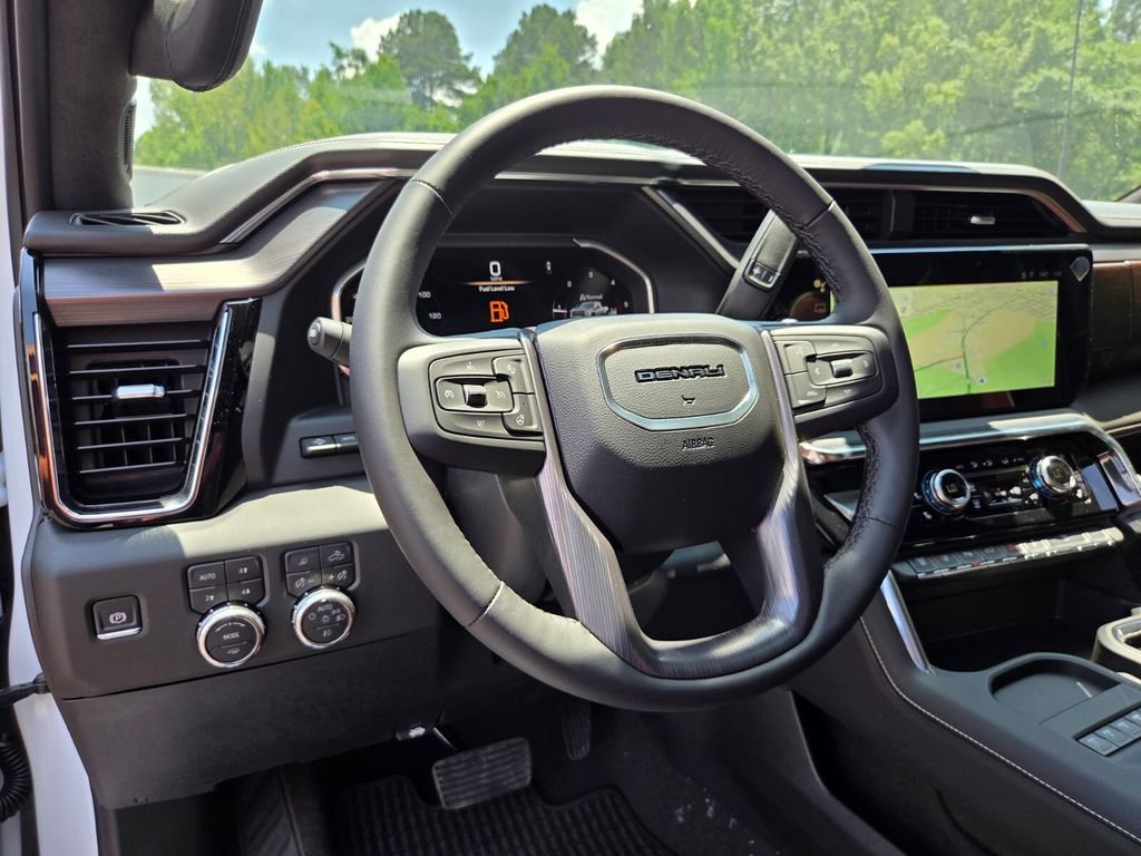 New 2026 GMC Sierra 3500 Denali Ultimate AWD/4WD image 13