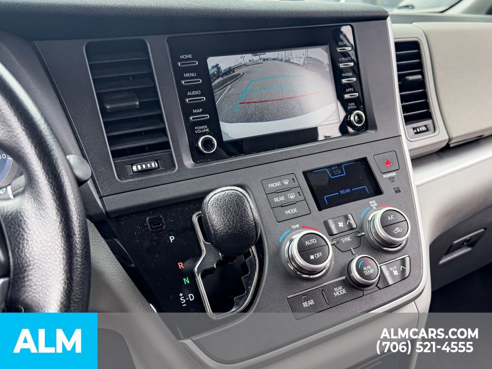 Used 2020 Toyota Sienna L FWD image 29