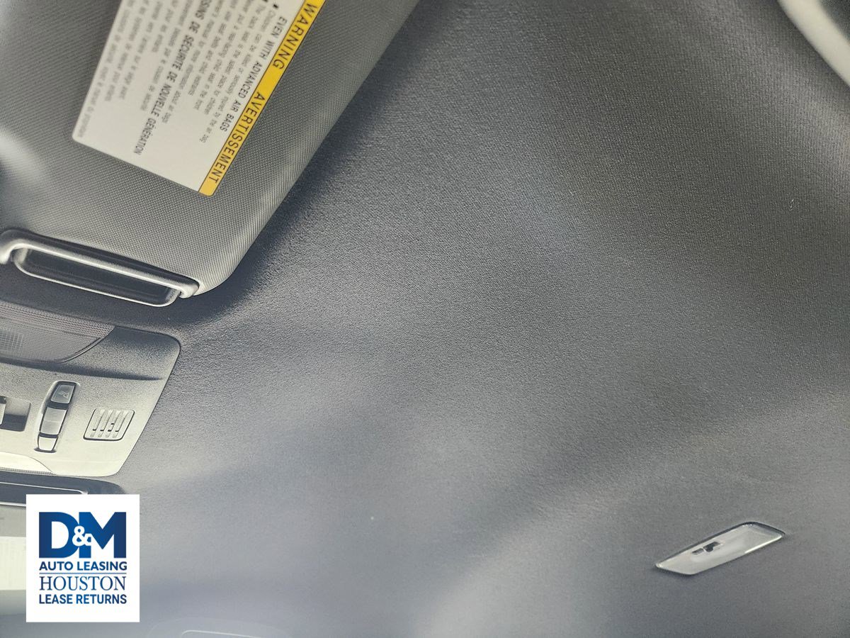 Used 2022 Toyota Corolla XSE FWD image 33