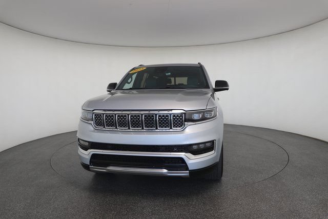 Used 2023 Jeep Grand Wagoneer Series III AWD/4WD image 31