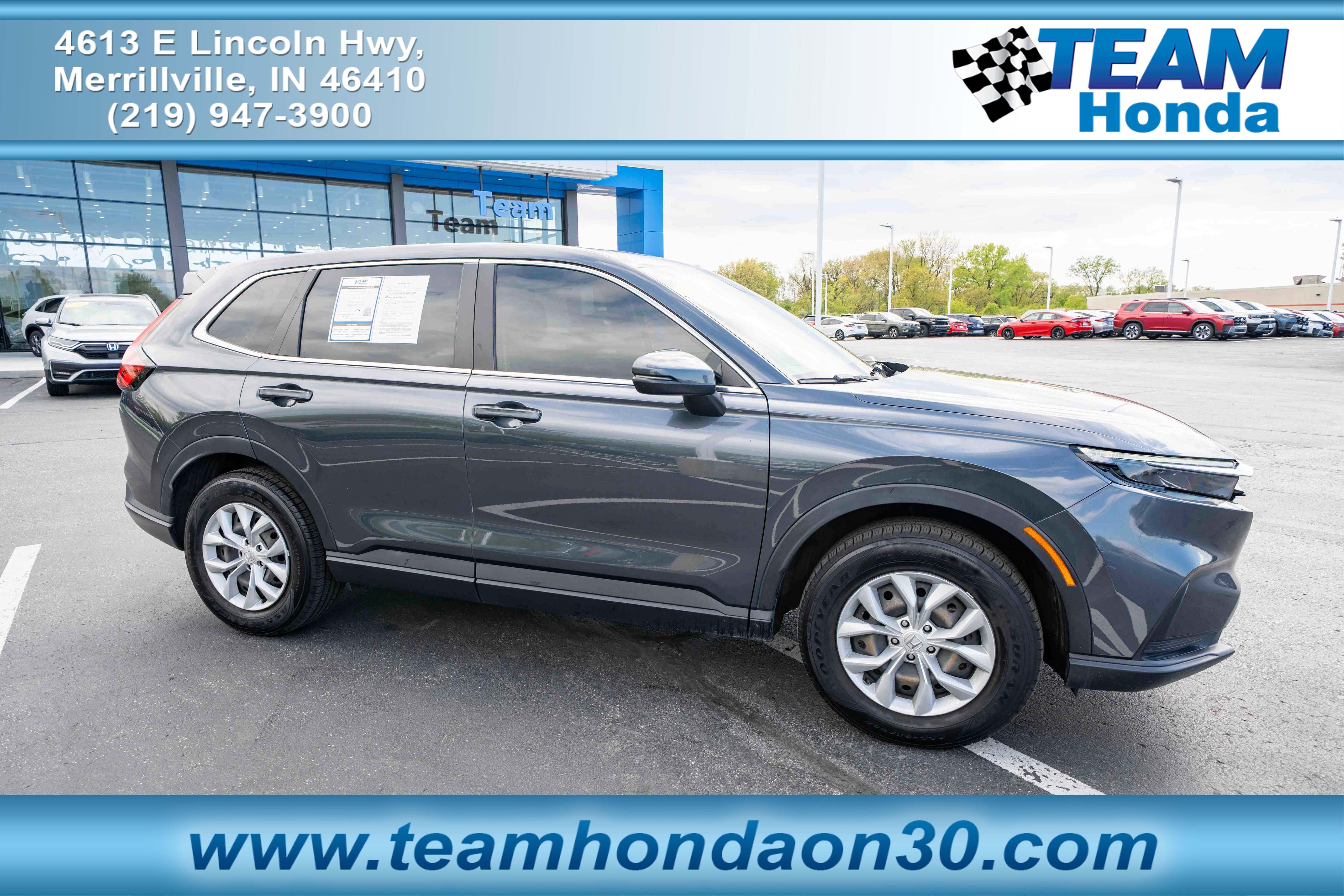 Used 2023 Honda CR-V LX image 1
