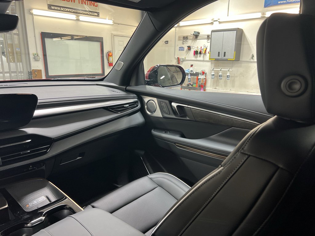 New 2026 Buick Enclave Avenir w/ Super Cruise Package image 23