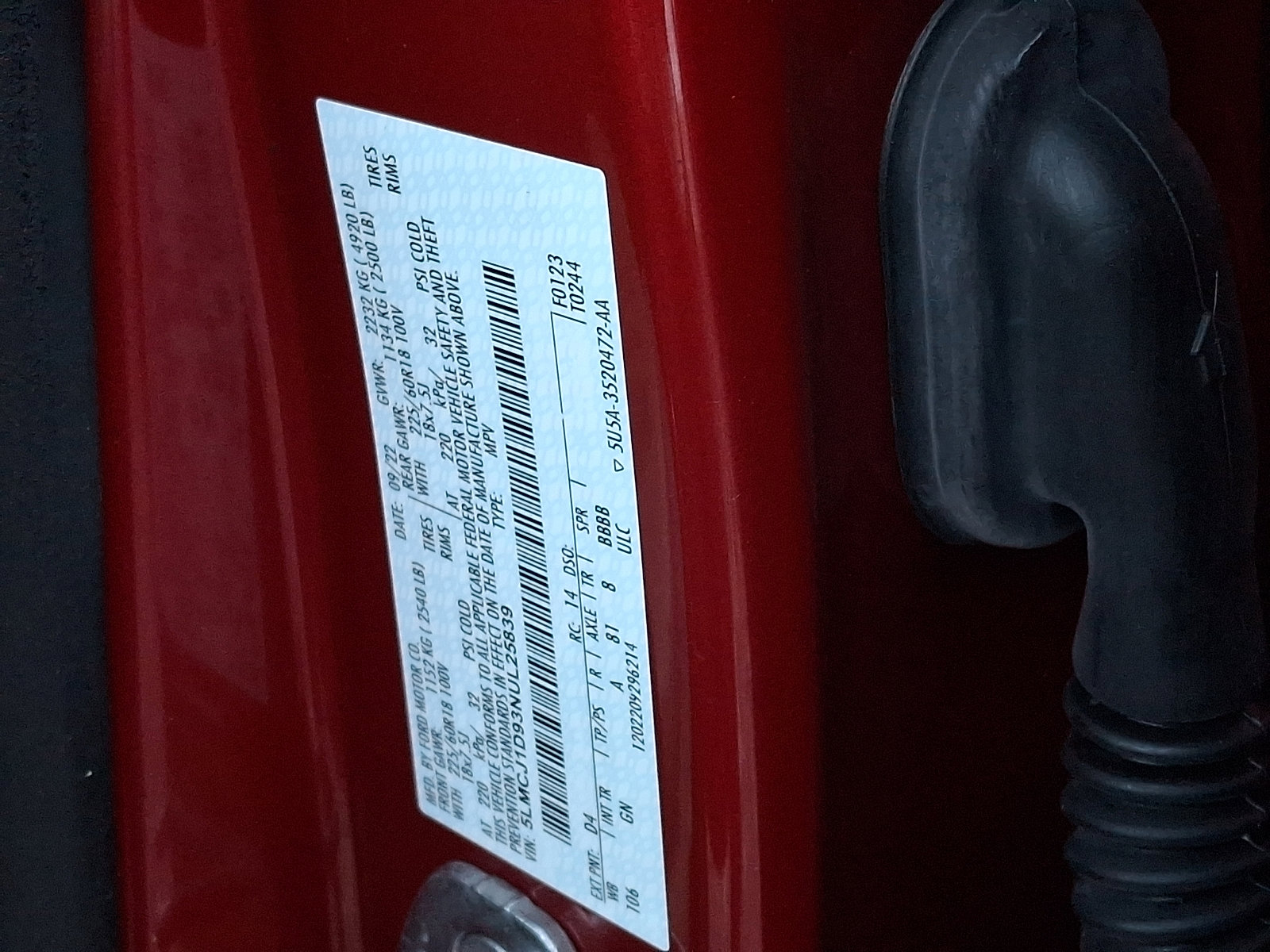 Certified 2022 Lincoln Corsair AWD w/ Equipment Group 101A image 28