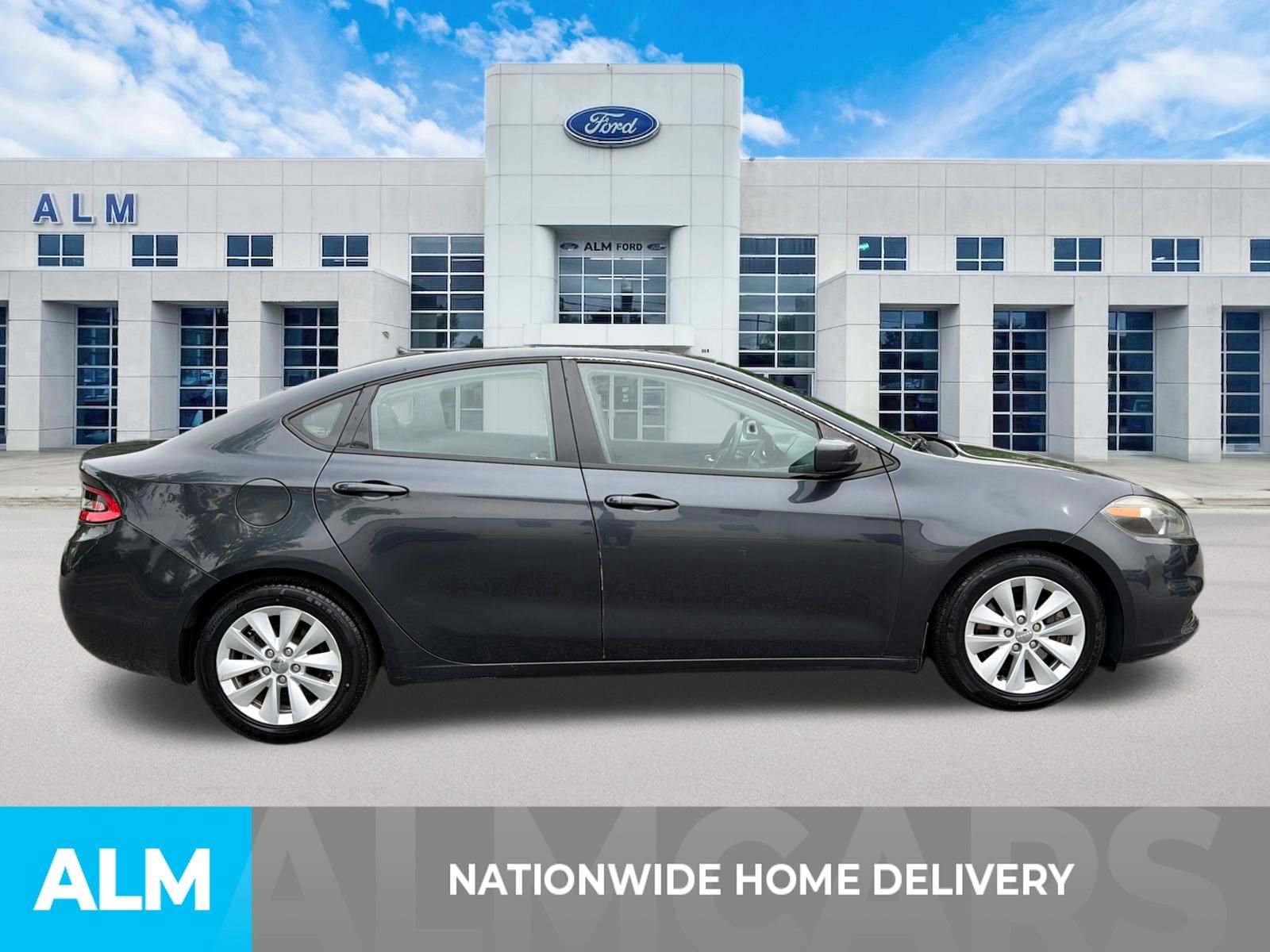 Used 2014 Dodge Dart SXT w/ Sun/Sound Group FWD image 4
