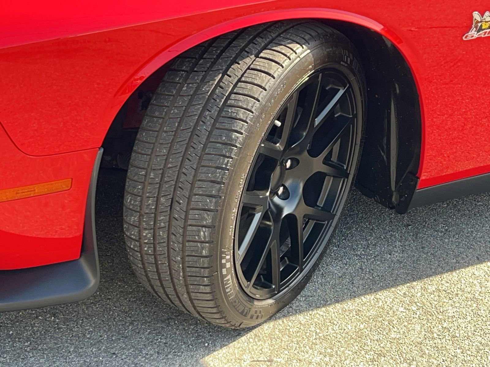Used 2016 Dodge Challenger R/T Scat Pack w/ Leather Interior Group RWD image 30
