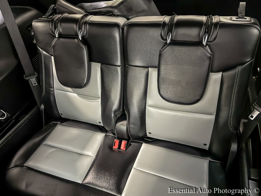 Used 2023 Ford Explorer XLT w/ Equipment Group 202A image 15